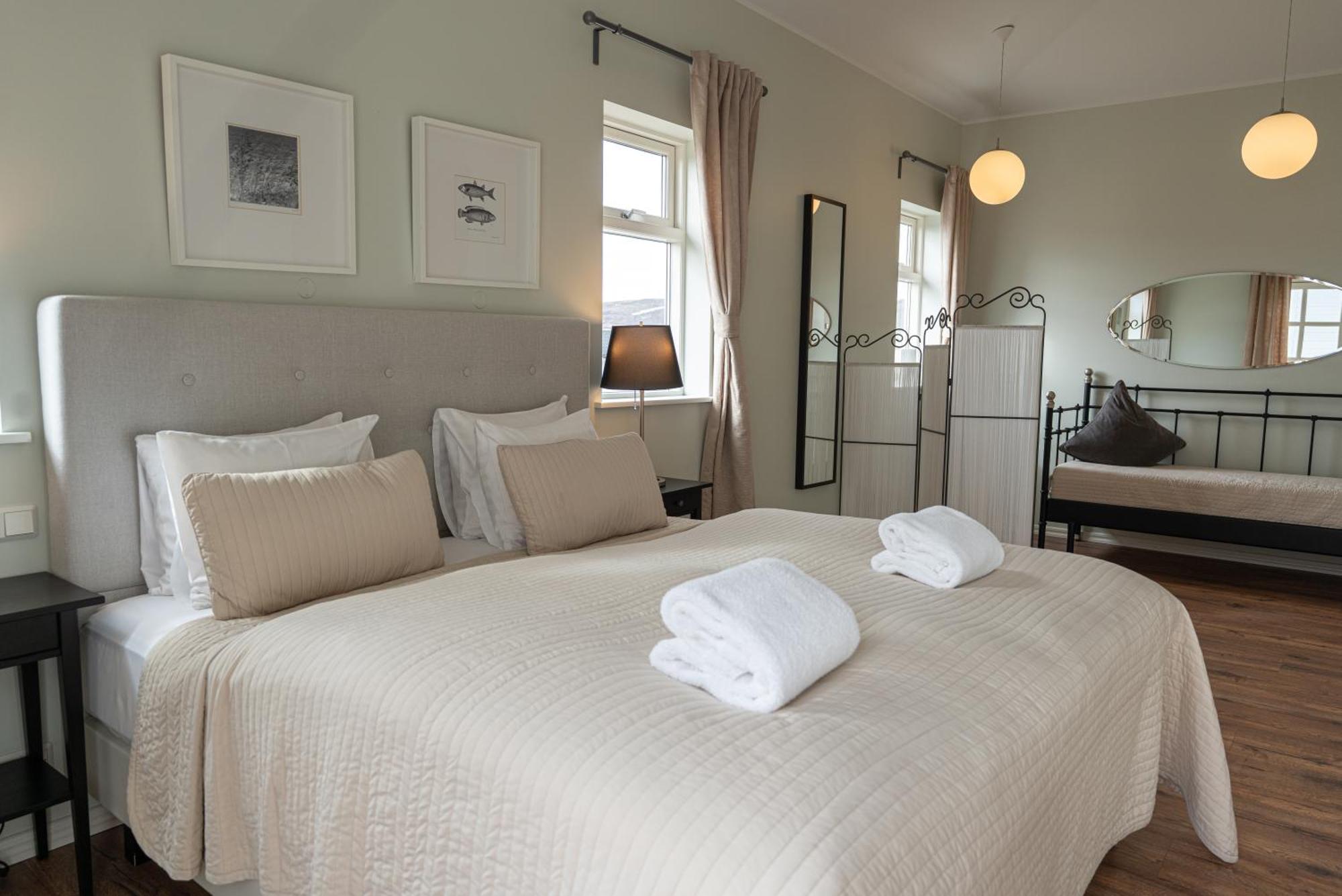 Hotel Grimsborgir By Keahotels Asborgir Rum bild